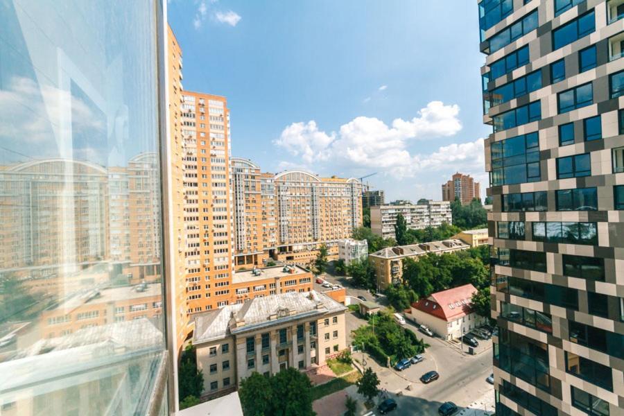 Квартира На Улице Деловая Kiev Buitenkant foto